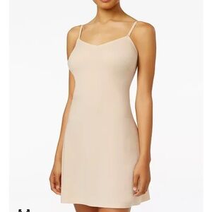 SPANX Women's Thinstincts Convertible Slip 10019R